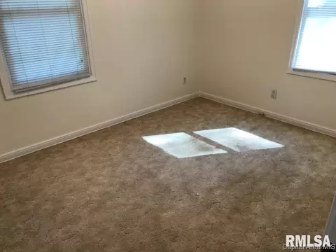 3340 Sheridan St, Springfield, IL 62703 photo 14