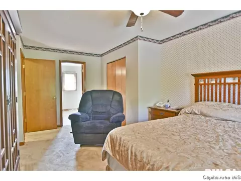 2401 Wembly Rd, Springfield, IL 62703 photo 14