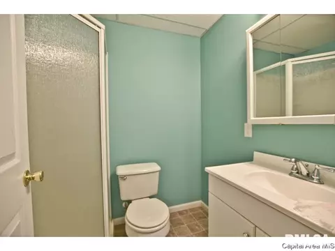 2004 Clarion, Springfield, IL 62711 photo 21