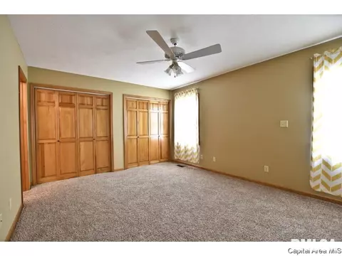 2004 Clarion, Springfield, IL 62711 photo 13
