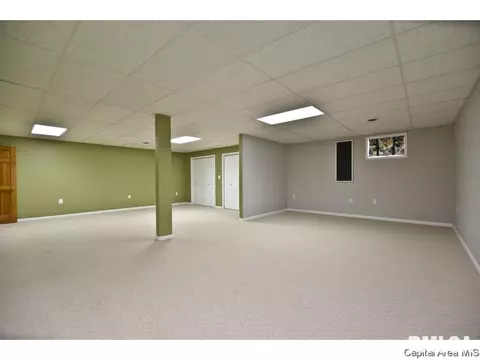 2004 Clarion, Springfield, IL 62711 photo 23