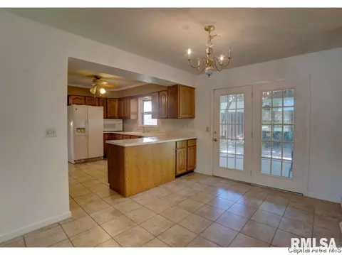 161 Nottingham, Springfield, IL 62704 photo 15