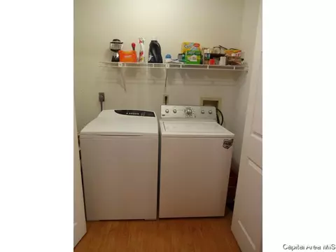 3333 Rawlings Dr, Springfield, IL 62704 photo 10