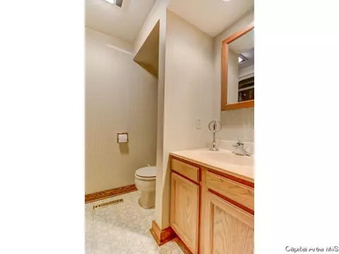 2000 Hazel Dell Rd, Springfield, IL 62703 photo 31