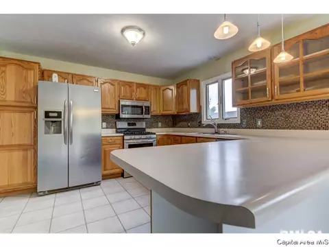 209 Appomattox Dr, Springfield, IL 62711 photo 8