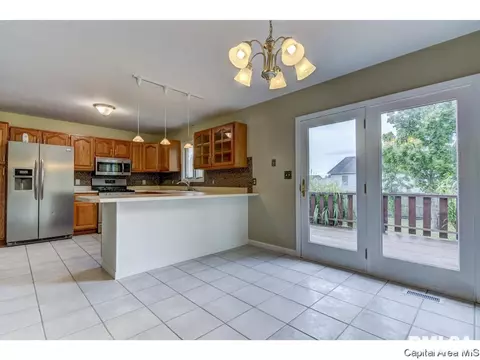 209 Appomattox Dr, Springfield, IL 62711 photo 12