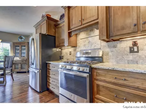 5600 Legacy Ln, Springfield, IL 62711 photo 13
