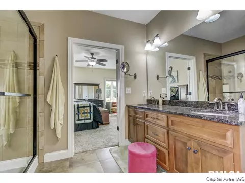5600 Legacy Ln, Springfield, IL 62711 photo 20