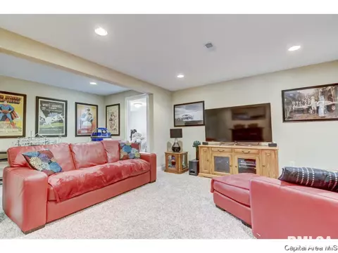 5600 Legacy Ln, Springfield, IL 62711 photo 33