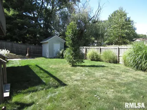 119 E Hawkeye Way, Springfield, IL 62707 photo 24
