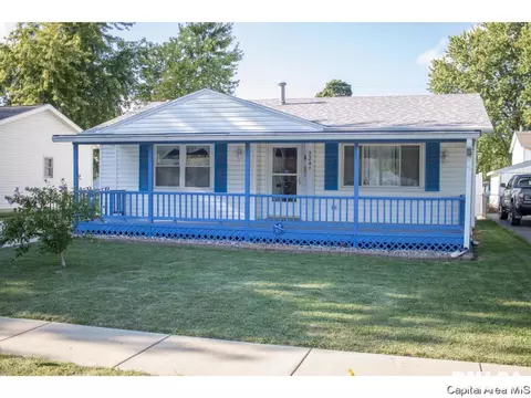 2241 E Watch Ave, Springfield, IL 62702 photo 3