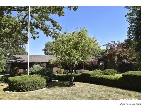 20 Pickering Ln, Springfield, IL 62712 photo 1