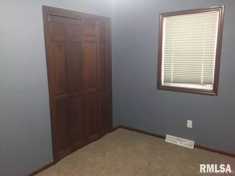 122 E Hawkeye Way, Springfield, IL 62707 photo 11