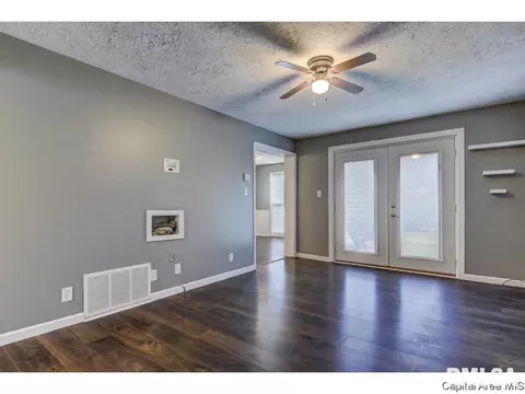 2537 W Monroe St, Springfield, IL 62704 photo 8
