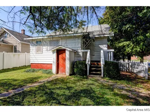 1228 E Oak St, Springfield, IL 62703 photo 25