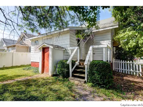 1228 E Oak St, Springfield, IL 62703 photo 26