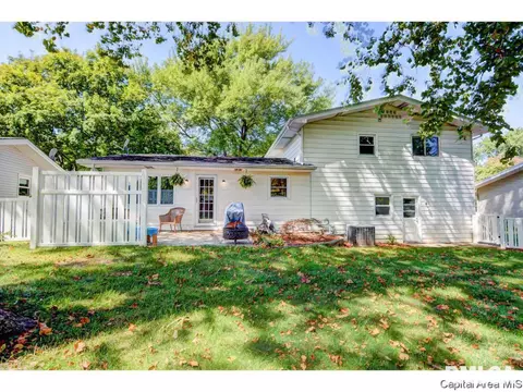 824 Roanoke Dr, Springfield, IL 62702 photo 31