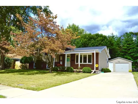 2005 Creighton Rd, Springfield, IL 62703 photo 2