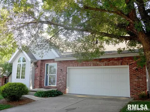1412 Guemes Ct, Springfield, IL 62702 photo 2