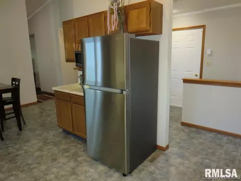 1412 Guemes Ct, Springfield, IL 62702 photo 10
