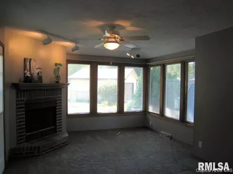 1 Twilight Ln, Springfield, IL 62712 photo 7