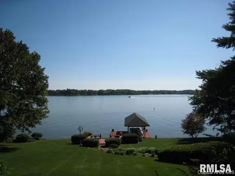 220 Maple Grove Ln, Springfield, IL 62712 photo 2