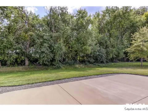 1028 Post Rd, Springfield, IL 62712 photo 5