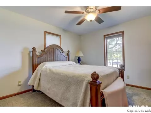 1028 Post Rd, Springfield, IL 62712 photo 17