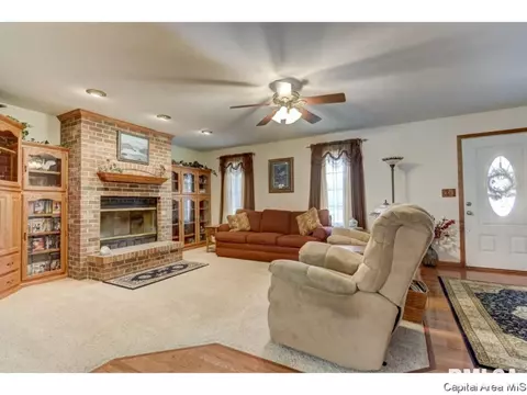 1028 Post Rd, Springfield, IL 62712 photo 7