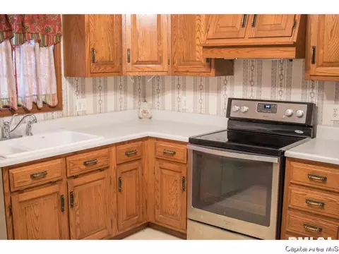 142 Glen Aire Dr, Springfield, IL 62703 photo 23