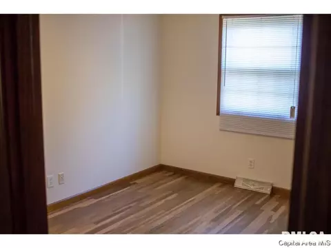 142 Glen Aire Dr, Springfield, IL 62703 photo 12