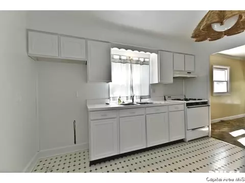 1936 Marland St, Springfield, IL 62702 photo 8