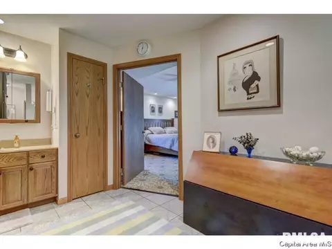 110 Country Pl, Springfield, IL 62703 photo 15