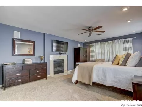 2604 Hazelnut Dr, Springfield, IL 62704 photo 18
