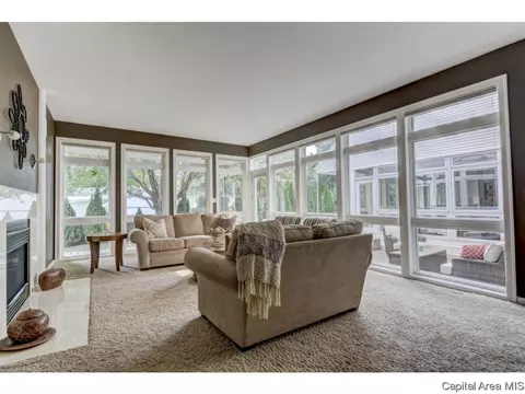 2604 Hazelnut Dr, Springfield, IL 62704 photo 13
