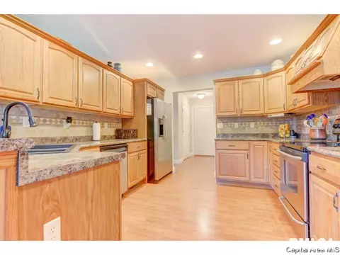1805 Hidden Mill Dr, Springfield, IL 62711 photo 10