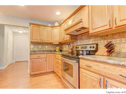 1805 Hidden Mill Dr, Springfield, IL 62711 photo 9