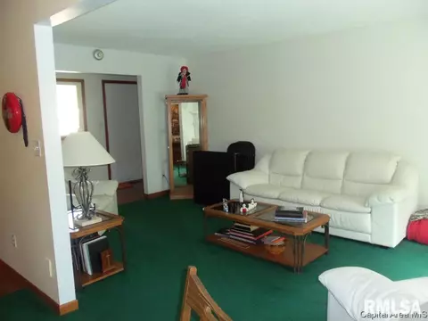 28 Ross Dr, Springfield, IL 62711 photo 8