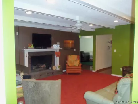 28 Ross Dr, Springfield, IL 62711 photo 6