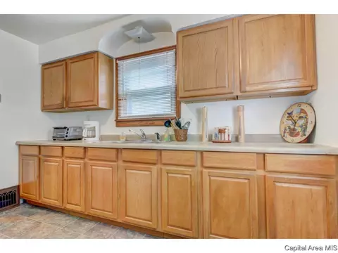 2636 Yale Blvd, Springfield, IL 62703 photo 7