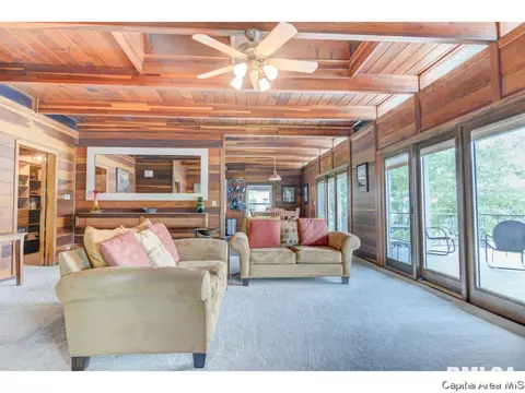 7 Pickering Ln, Springfield, IL 62712 photo 9