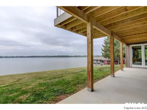 7 Pickering Ln, Springfield, IL 62712 photo 3