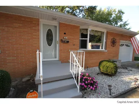 10 Stelte Ln, Springfield, IL 62702 photo 3