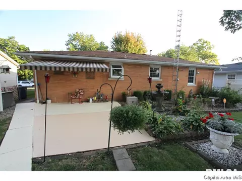 10 Stelte Ln, Springfield, IL 62702 photo 4
