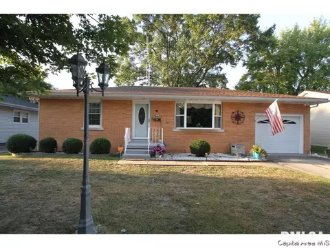 10 Stelte Ln, Springfield, IL 62702 photo 1