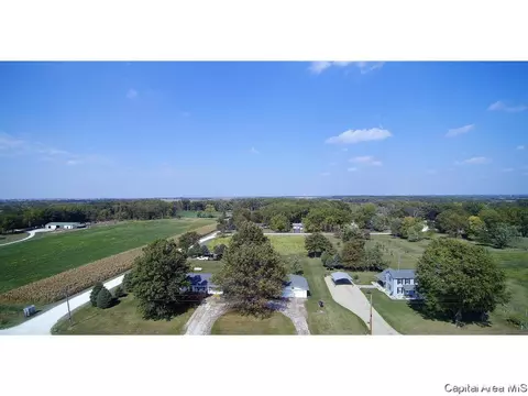 1558 Berwick Rd, Abingdon, IL 61410 photo 25