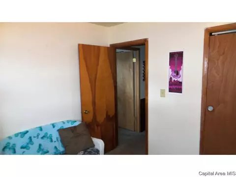 1558 Berwick Rd, Abingdon, IL 61410 photo 18
