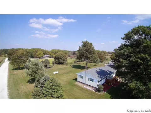 1558 Berwick Rd, Abingdon, IL 61410 photo 26