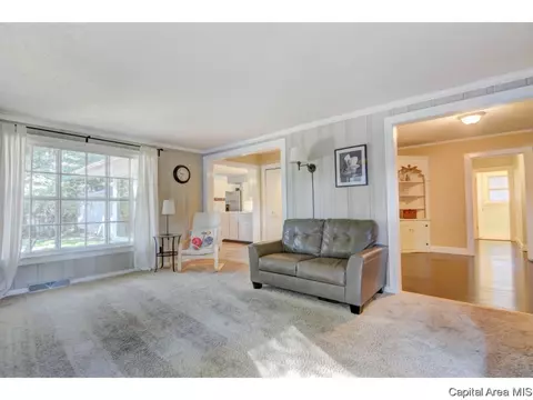 2145 S Bates, Springfield, IL 62704 photo 7