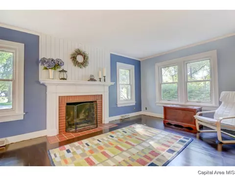 2145 S Bates, Springfield, IL 62704 photo 2